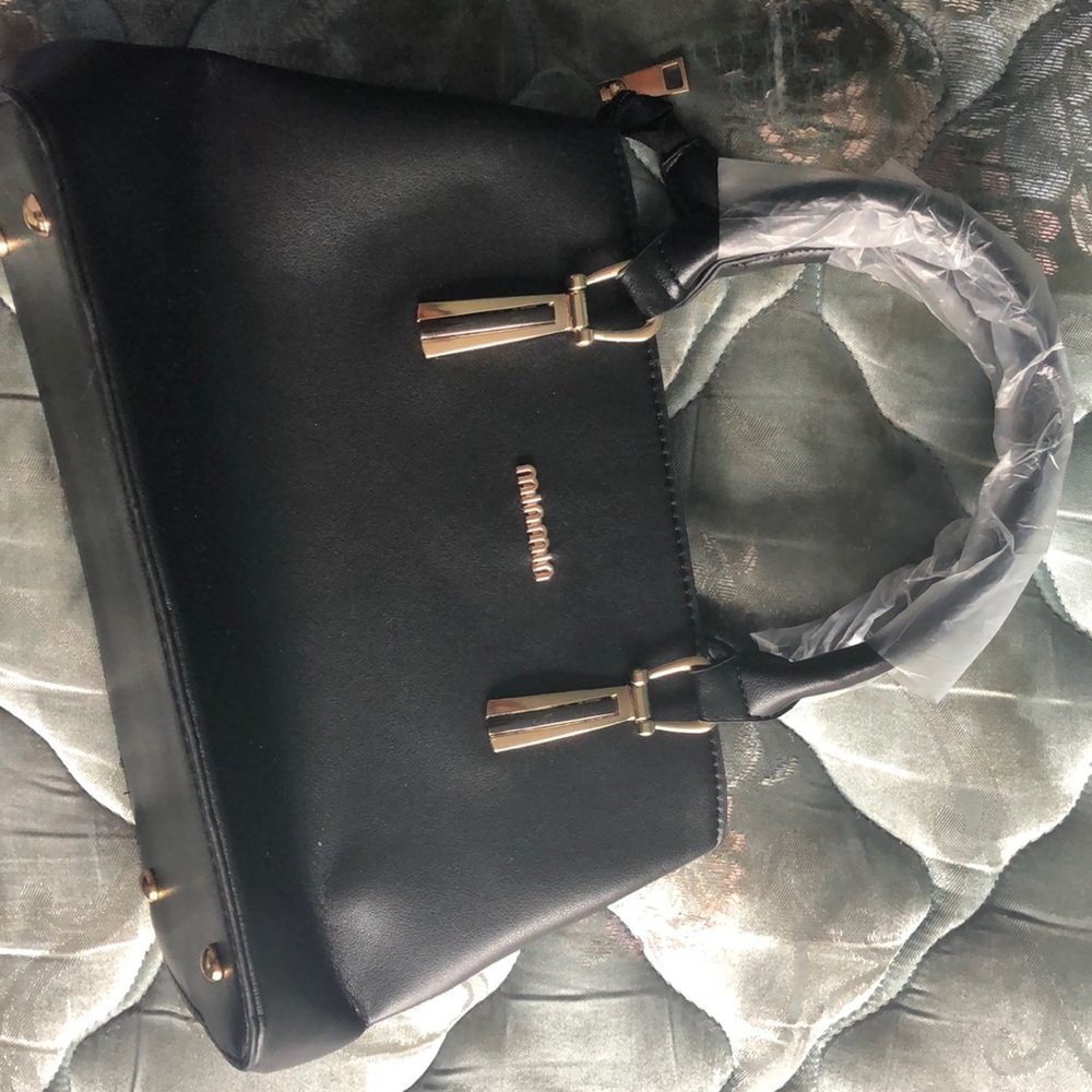 Black leather mini purse